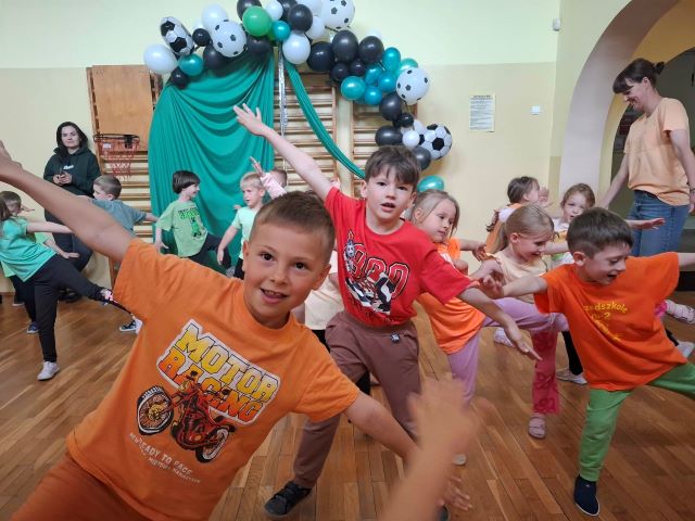 tulipanki cwicza na spartakiadzie